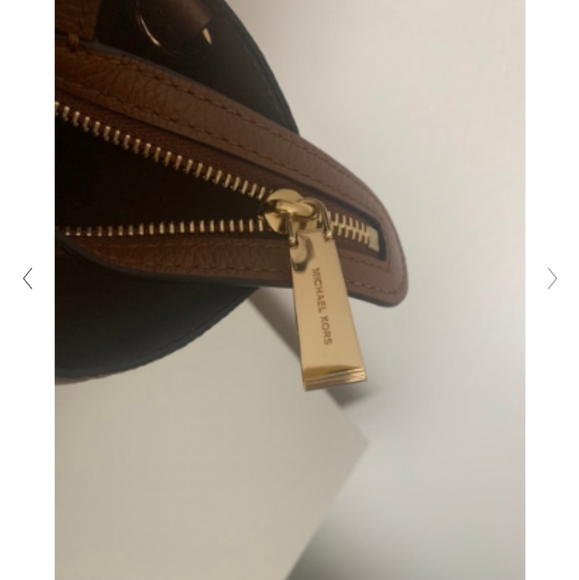 Michael Kors purse - Picture 5 of 15